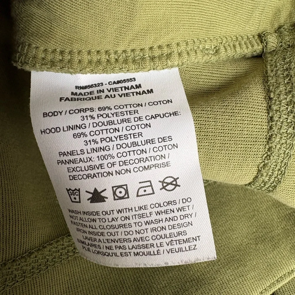Nike Women's Sportswear Tech Fleece Windrunner Full-Zip size medium.